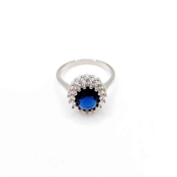 Sapphire Blue Clear CZs Princess Halo Ring NWT Size 8 - Picture 2 of 5